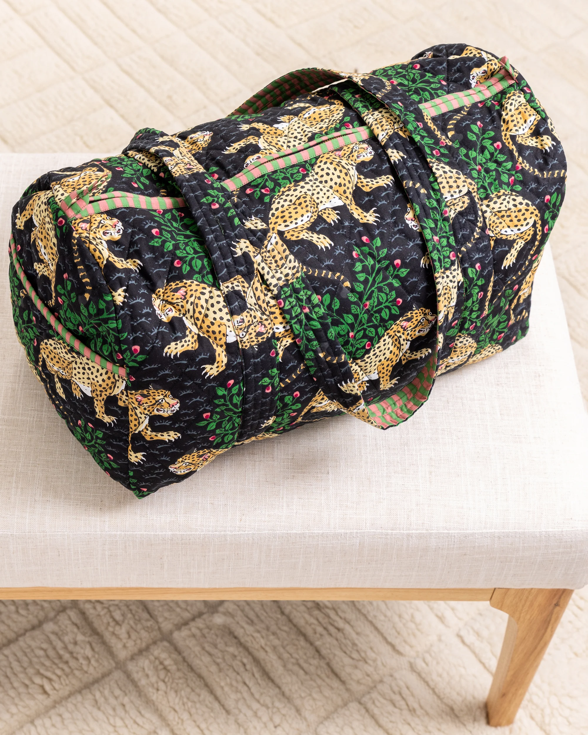 Bagheera - Quilted Duffle Bag - Ink - Image 7