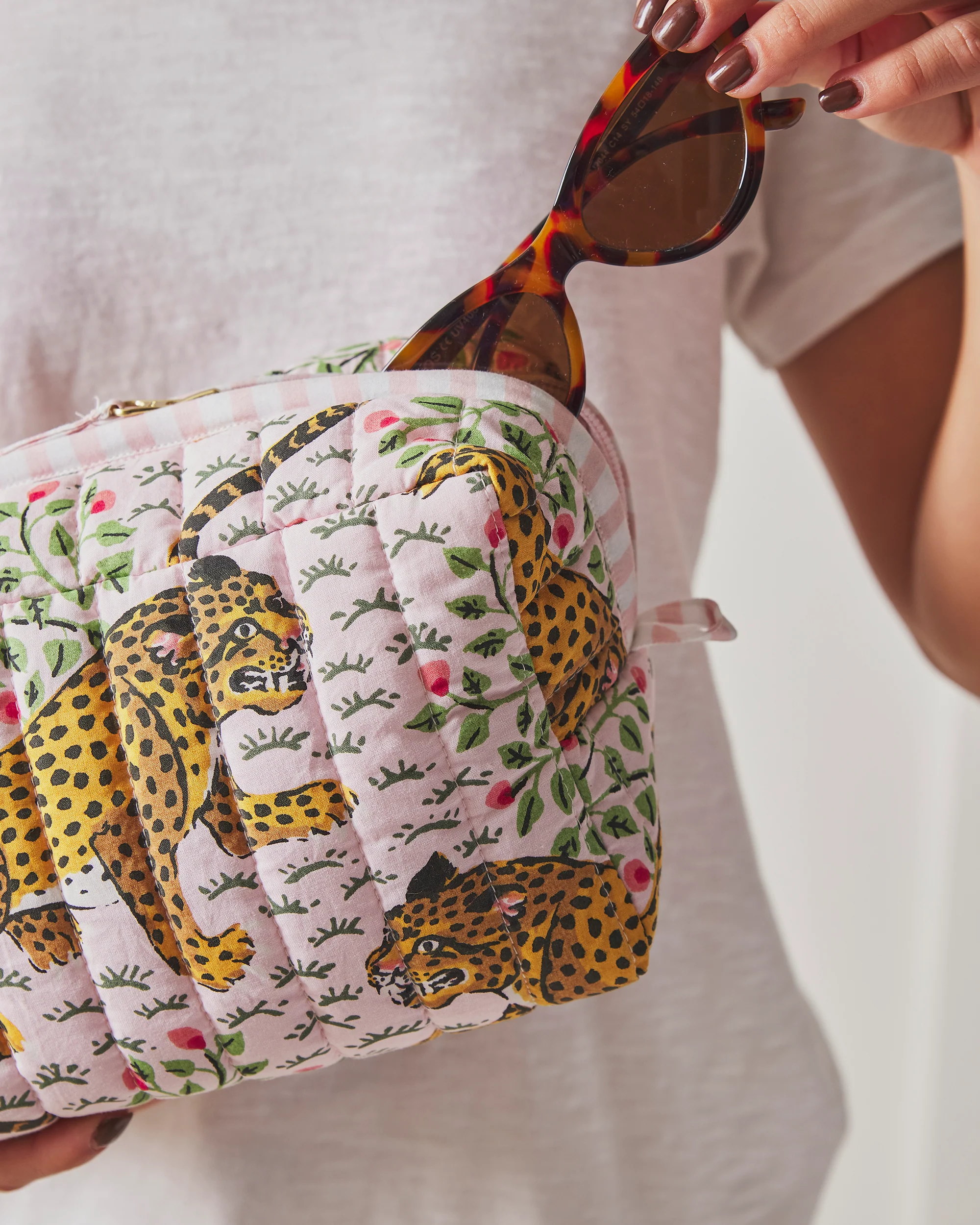 Bagheera - Quilted Pouch - Blush - Image 4