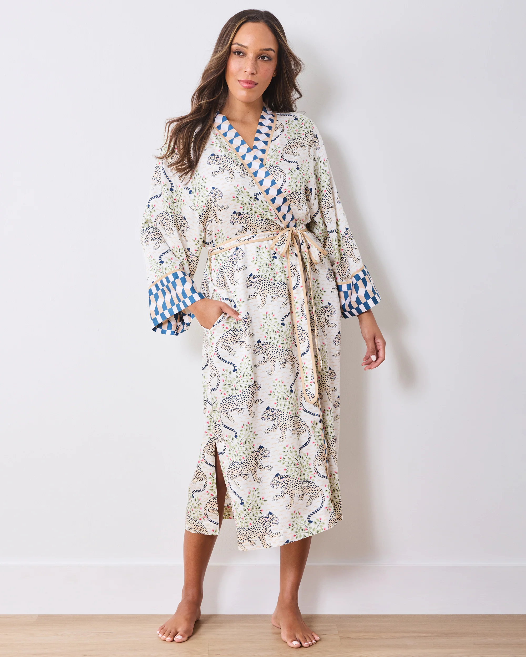 Bagheera - Eco Satin Robe - Wedding Cake - Image 4
