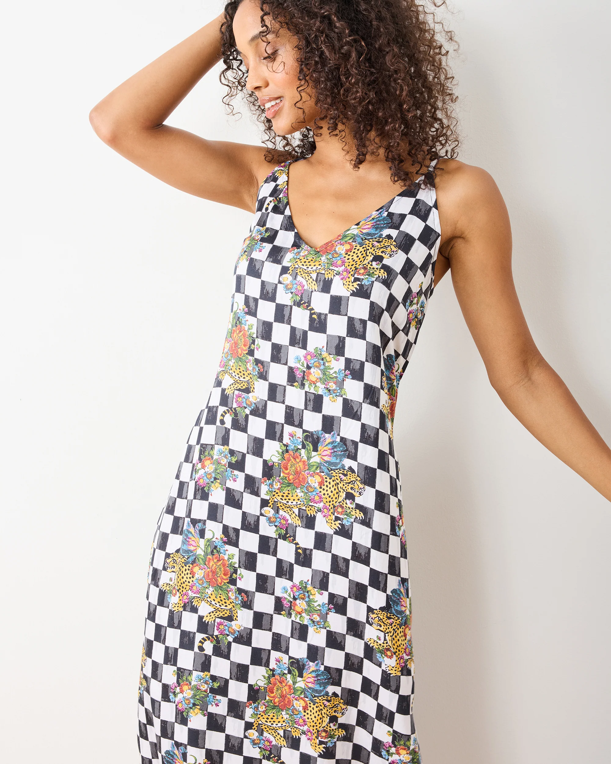 Courtly Check Bagheera - Eco Satin Chic to Sleep Nightie - Floral - Image 4